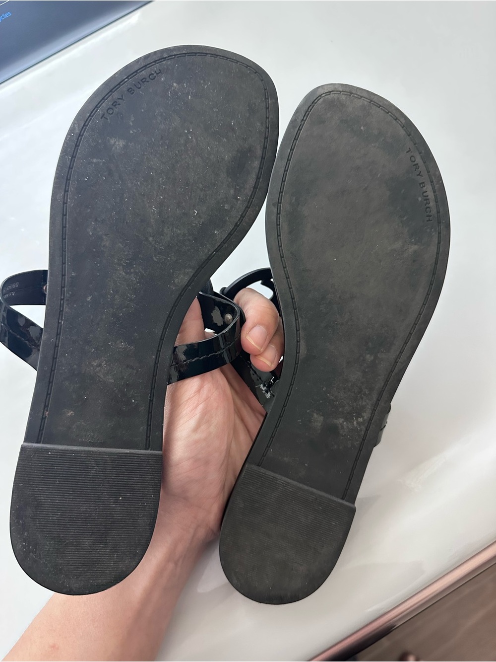 Tory Burch Black Patent Leather Logo Thong Sandals - Picture 3 of 3
